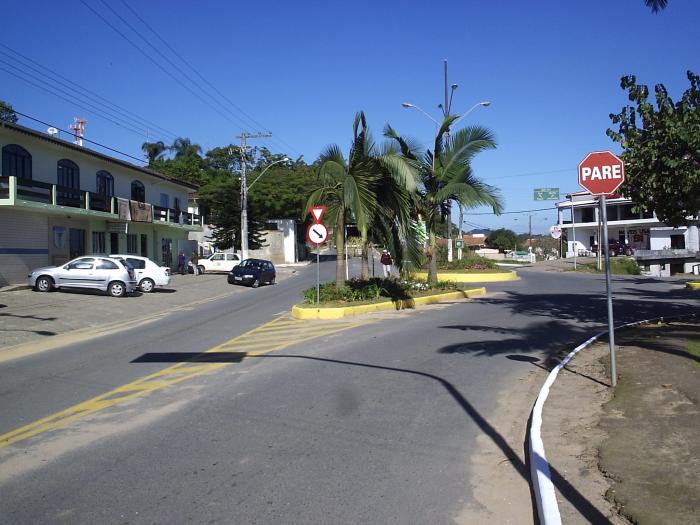 You are currently viewing Nova Sinalização e Lombadas