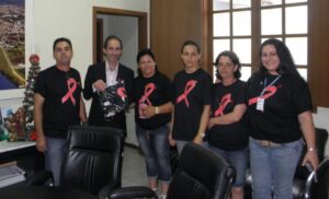 Read more about the article Secretária Municipal de Saúde de Barra Velha realizou campanha do Dia Mundial de Combate a AIDS