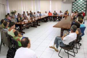 Read more about the article Prefeitura apresenta alternativas a avicultores jaraguaenses