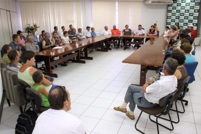 You are currently viewing Prefeitura apresenta alternativas a avicultores jaraguaenses