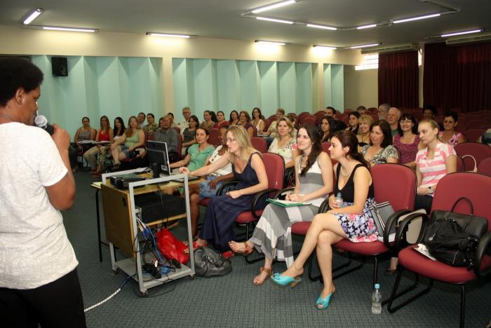 You are currently viewing Capacitação do CMAS reúne representantes de 30 entidades