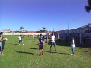 Read more about the article Escolinha de Futebol de Barra Velha inicia as aulas