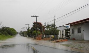 Read more about the article Assoreamento do Rio Itajuba em Barra Velha volta a causar transtornos