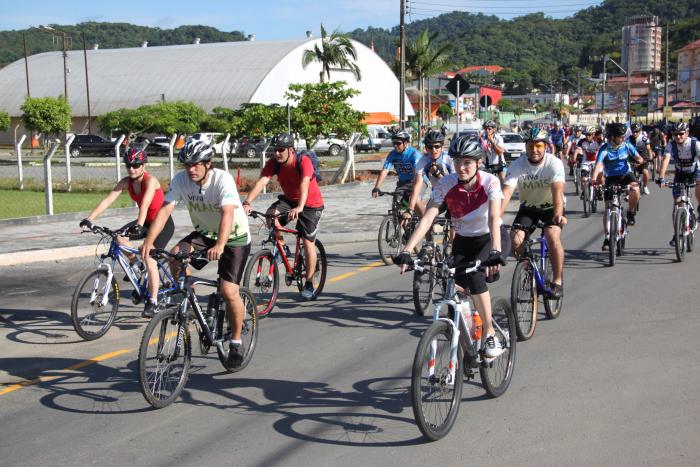 You are currently viewing Cicloturismo: Desvendando as belezas naturais de Guaramirim