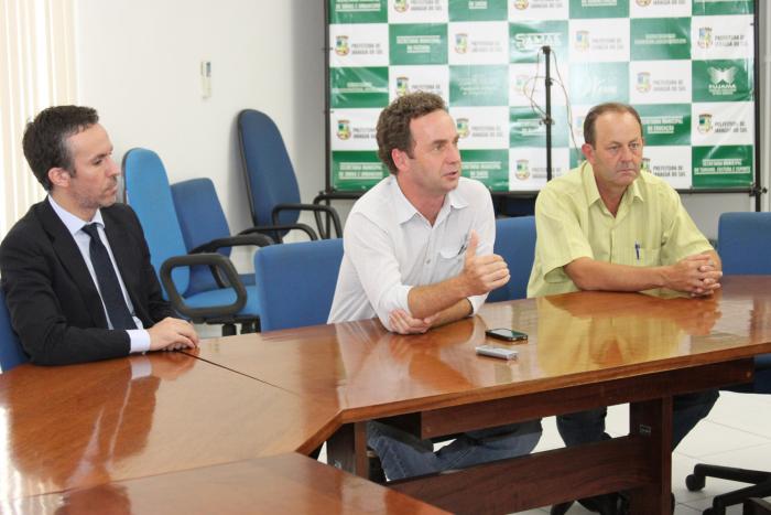 You are currently viewing Prefeito anuncia redução do valor da passagem de ônibus