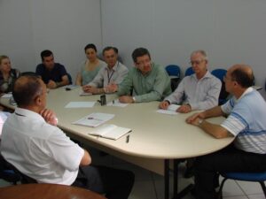 Read more about the article MEC visita Jaraguá do Sul para discutir implantação de Curso de Medicina