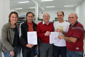 Read more about the article Prefeitura recebe doação de terreno para Postos de Saúde