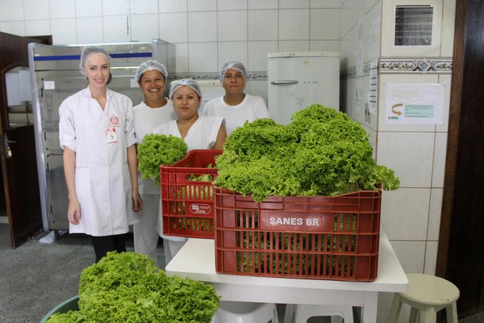 You are currently viewing Hospital recebe doação da Associação de Produtores Agroecológicos