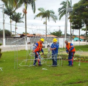 Read more about the article Decoração Natalina traz colorido à cidade