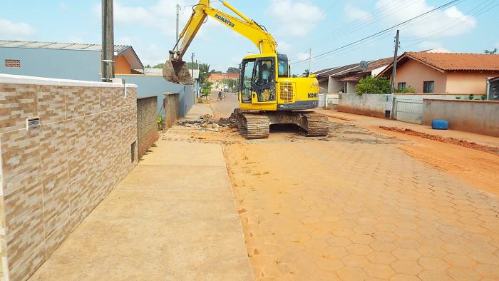 You are currently viewing Barra Velha: Secretaria de Obras segue com melhorias na rede pluvial