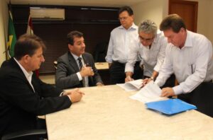 Read more about the article Assinado o contrato do Trecho Urbano da BR-280