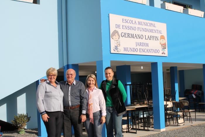 Read more about the article Prefeito visita obras em Guaramirim