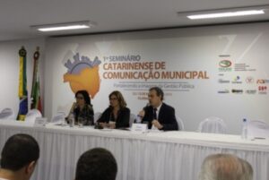 Read more about the article 1º Seminário Catarinense de Comunicação Municipal