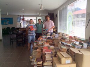 Read more about the article Campanha arrecada mais de 4 mil livros para Biblioteca