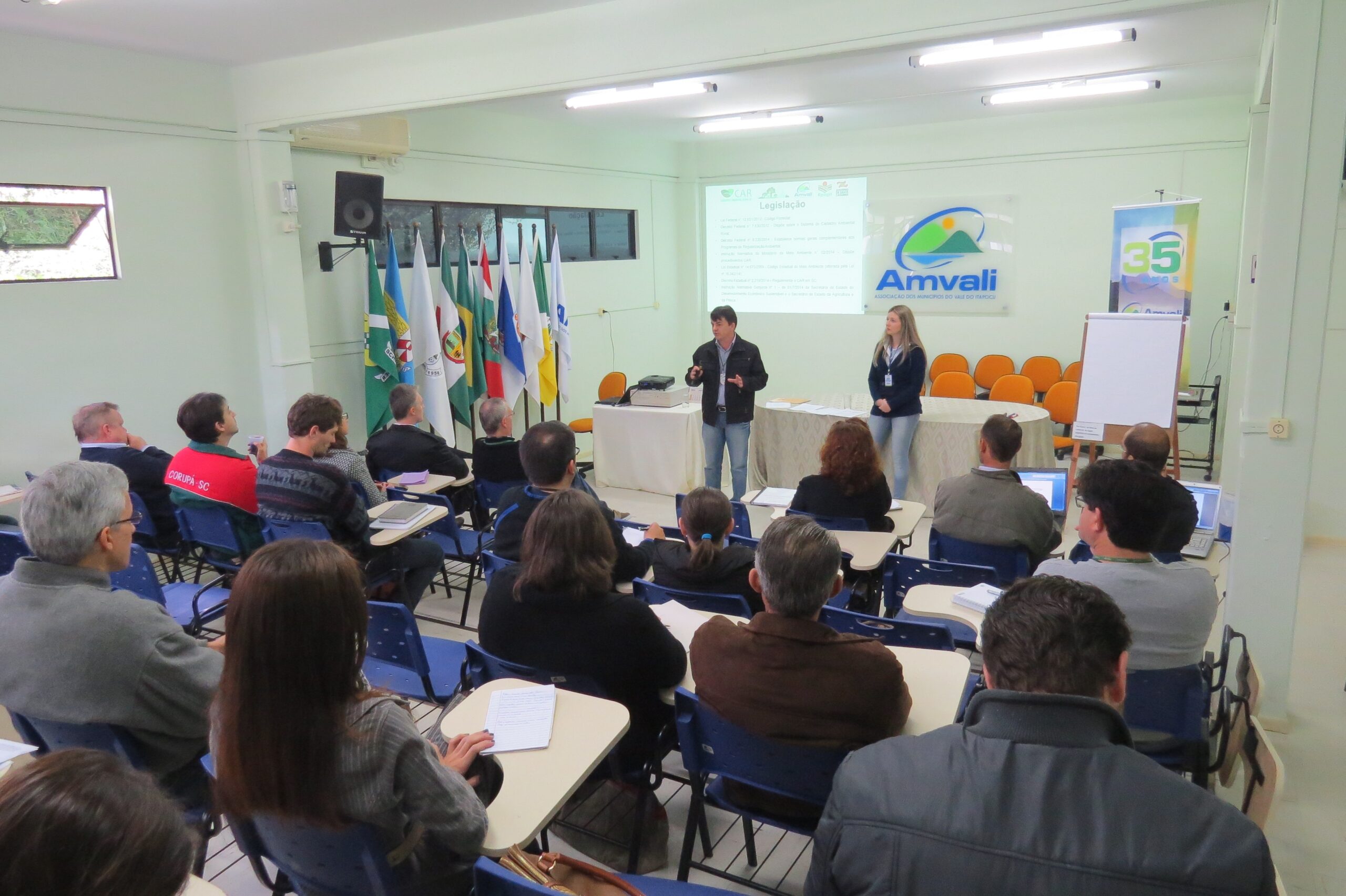 Read more about the article SDR, EPAGRI E AMVALI PROMOVEM CAPACITAÇÃO SOBRE O CAR